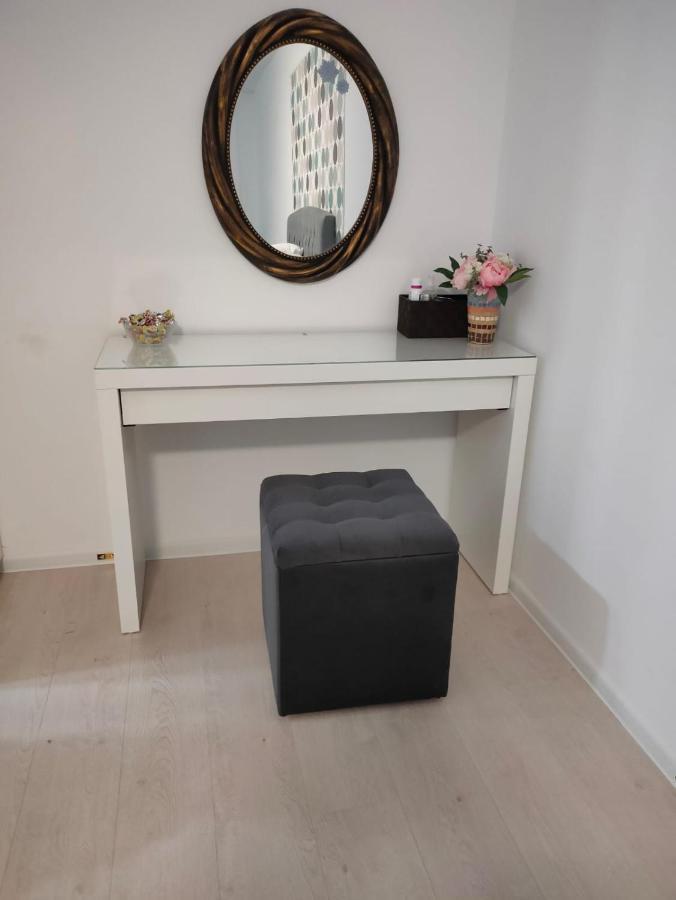 Dc Ghencea 158 Self Check-In Apartamento Bucareste Exterior foto